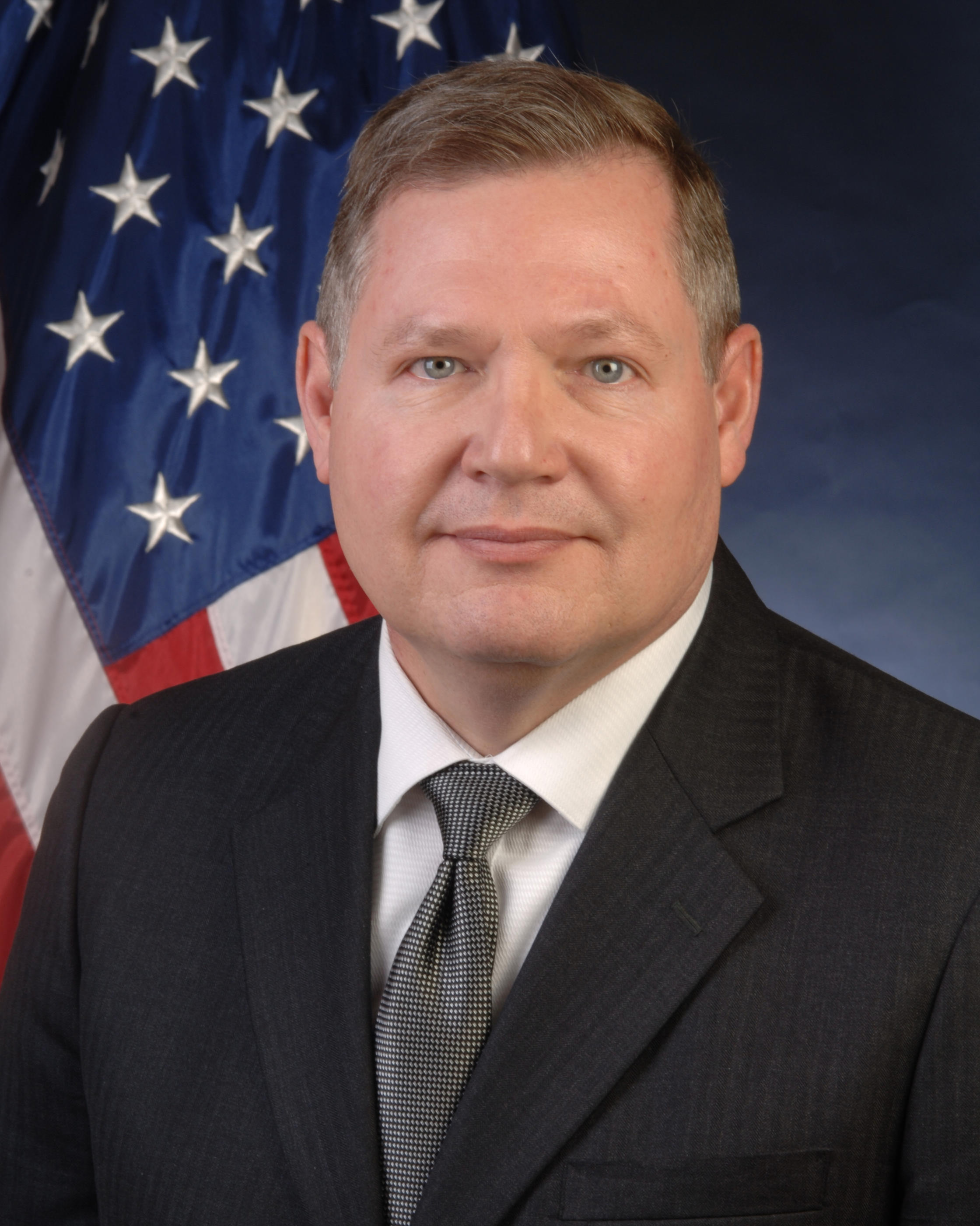 mike_molnar_nist_official_photo.jpg